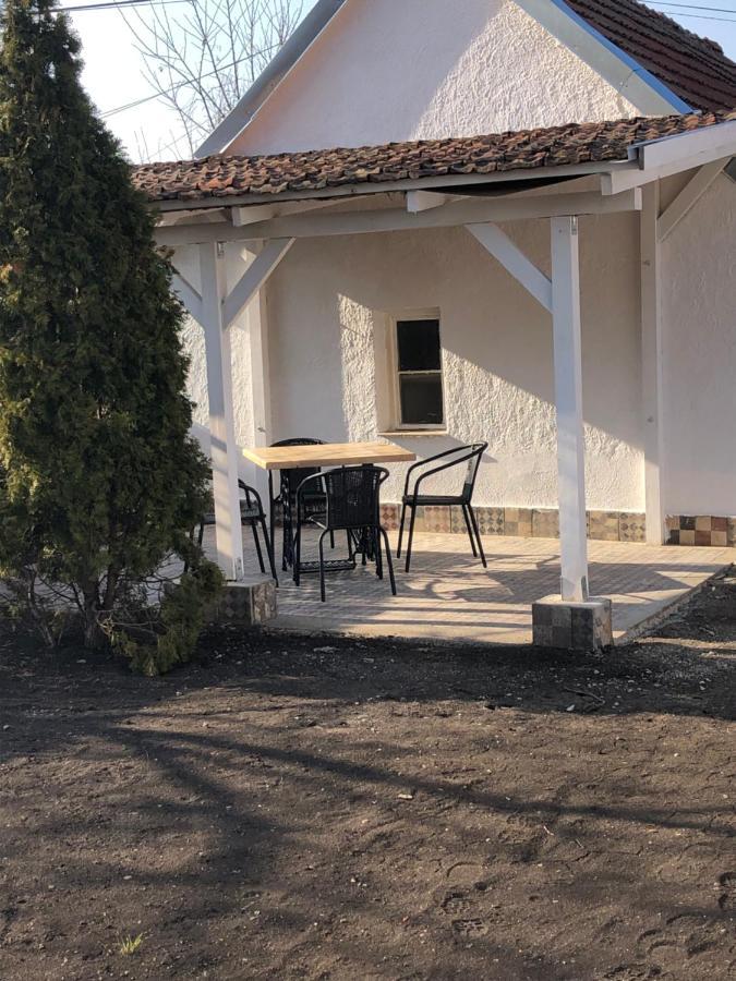 Mormota Vendeghaz Διαμέρισμα Mezőkövesd Εξωτερικό φωτογραφία